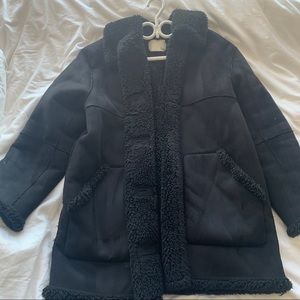 Aritzia Black Catrina Sherpa Jacket